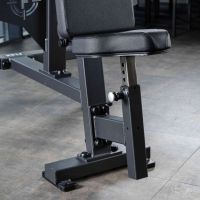 A750 Жим от плеч (двойной хват)